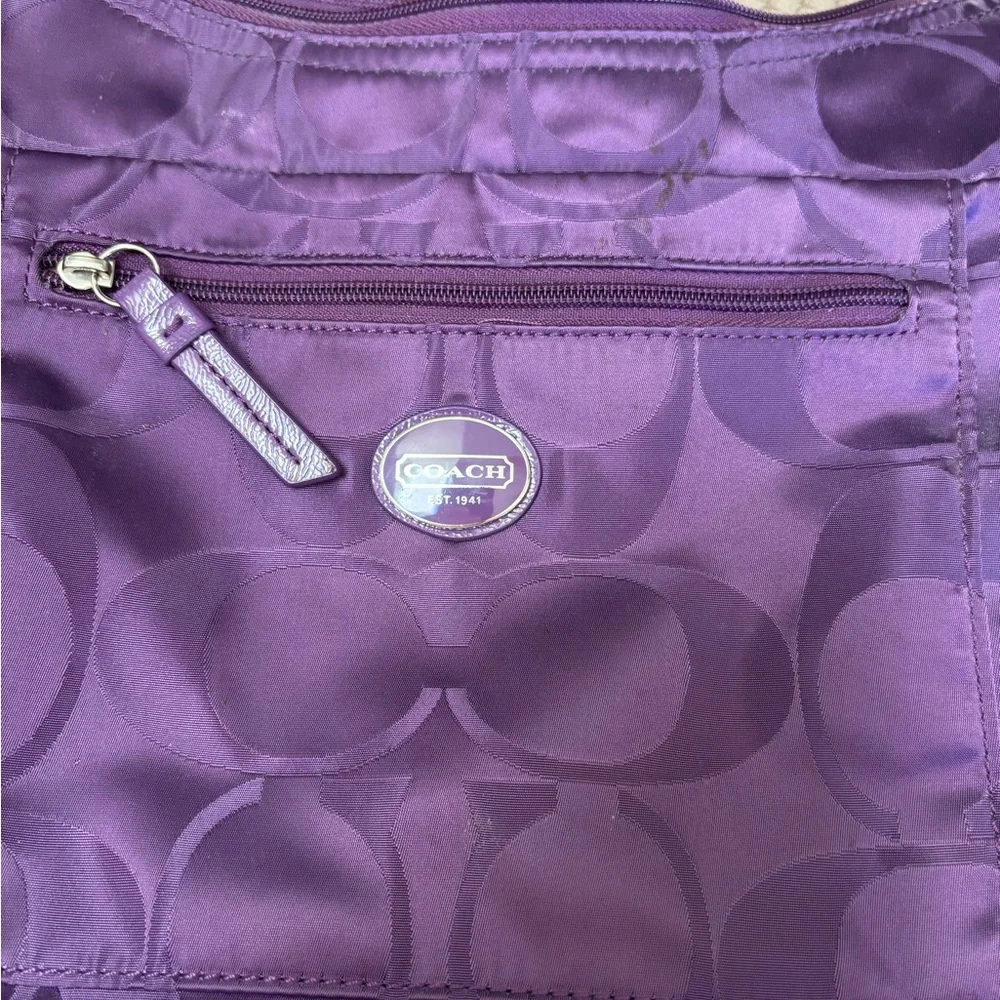 COACH Getaway Nylon Shoulder Bag Rich purple - Picture 4 of 14